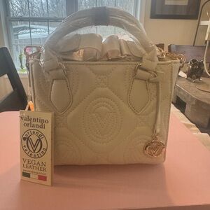 Valentino Orlandi Cream Quilted Shoulder Bag